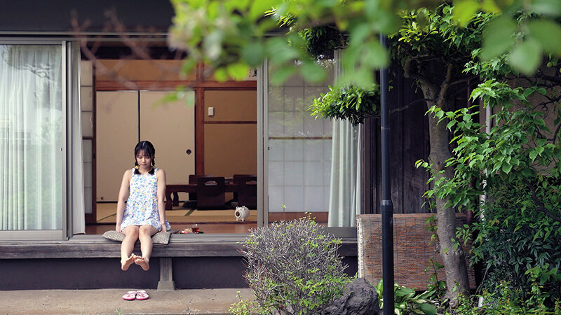 パイパン田舎美少女～ふと、思い出した小さな頃の記憶を確かめに…～つるぺたパイぱんお漏らしめるちゃん149cm 小日向める 004