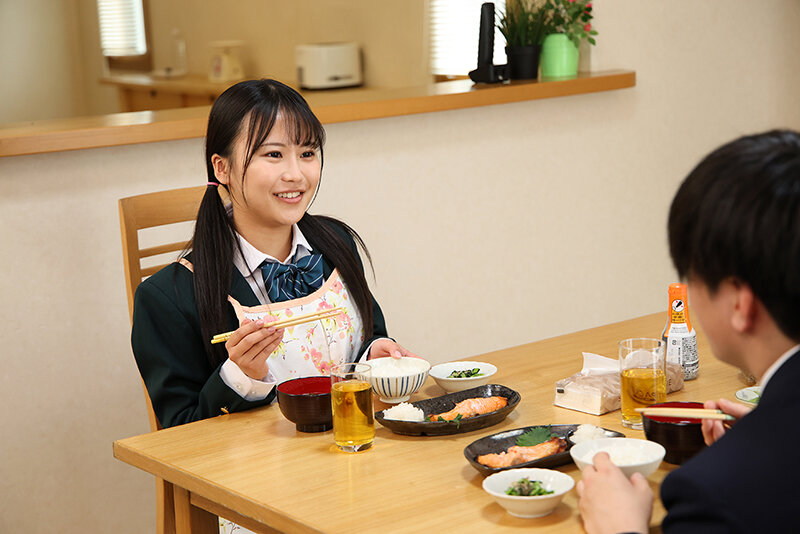 母親の代わりに弟に乳首を吸わせて育ててきました…思春期の姉と弟の歪んだ愛の日常。 019