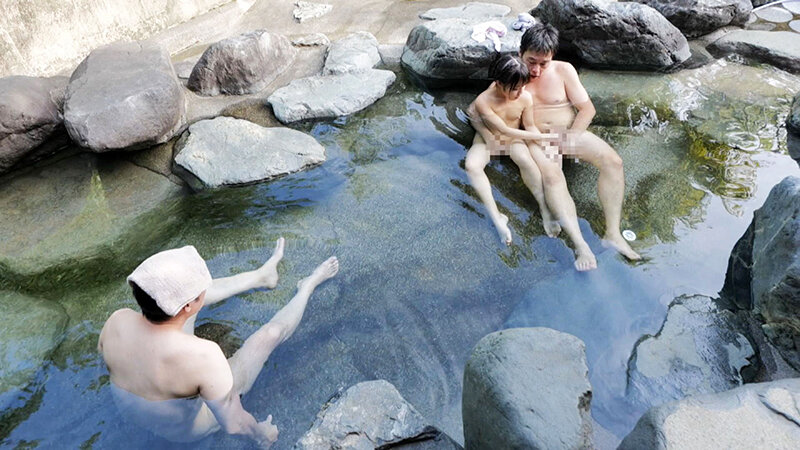 健康的に日焼けをした乳頭がニョキニョキ長い常時ピンコ勃ちのマニア垂涎の乳首を持つ褐色乙女の記録 6SEX収録 4時間 004