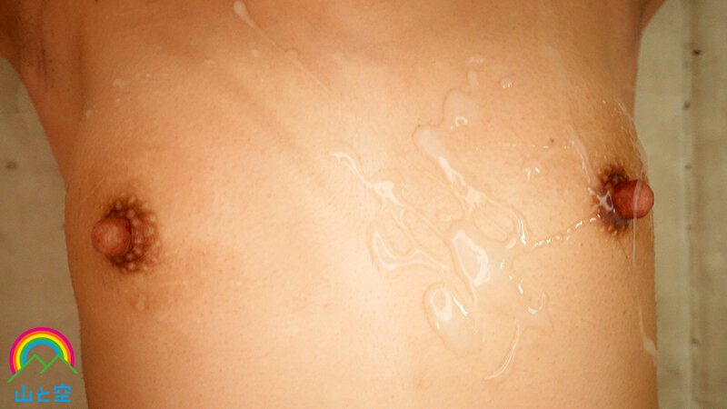敏感な乳首をこねくり回され我慢できず大量失禁…卑劣チ●ポでイラマ輪●され白目イキしてしまうJ系 北川まほ 002
