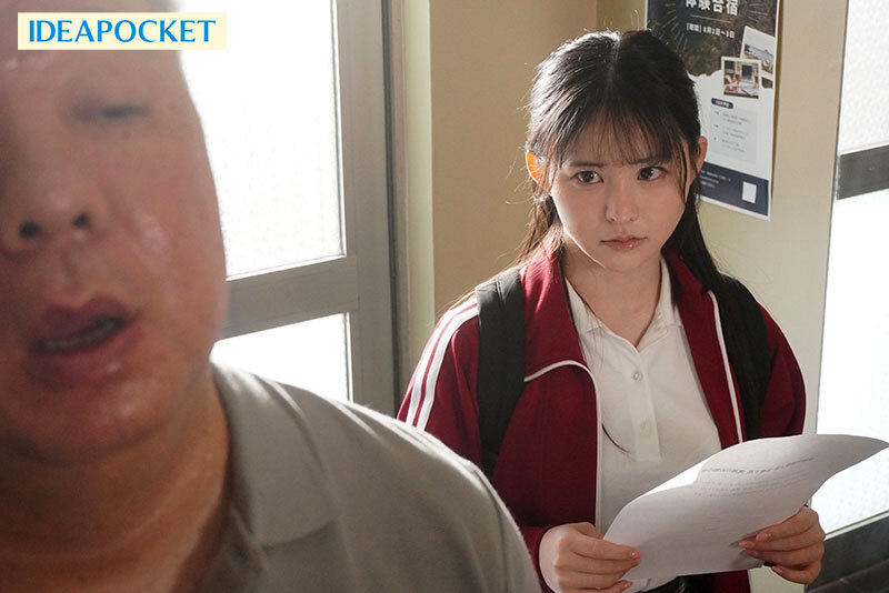 部活合宿の下見で美少女生徒と醜態教師が二人きり…巨漢顧問ののしかかりピストンに為す術なく快楽堕ちしたちっちゃ可愛いマネージャー 山田鈴奈 012