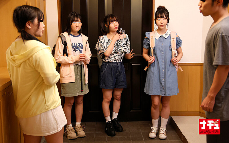 トラウマパジャマ女子会 妹の初心な友達を一人ずつ黙らせ中出し 015